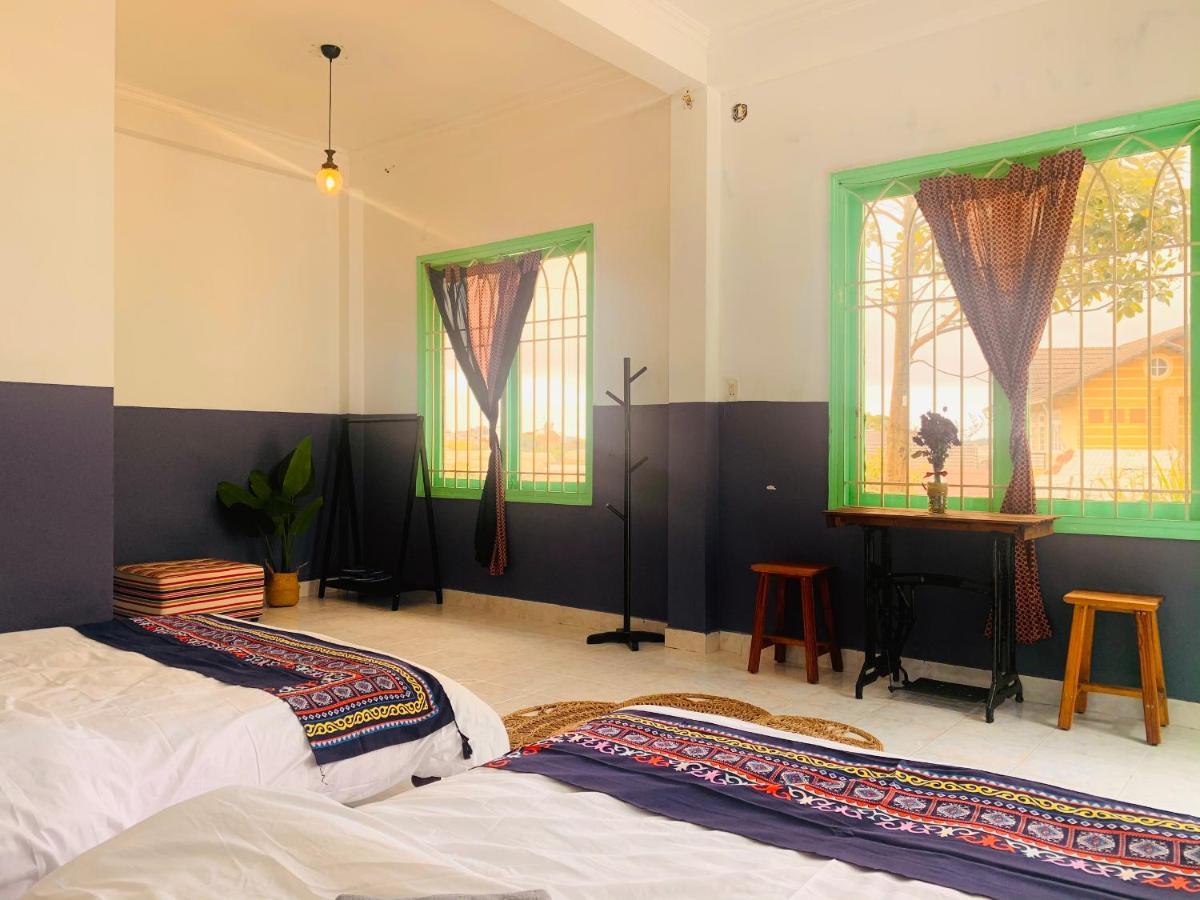 Tháng Năm Rực Rỡ - Dalat Homestay Esterno foto