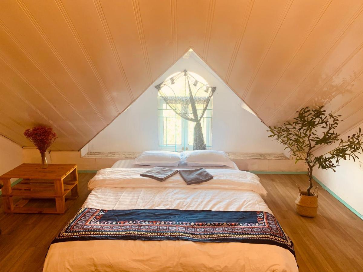Tháng Năm Rực Rỡ - Dalat Homestay Esterno foto