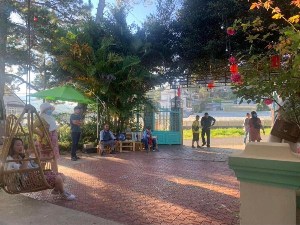 Tháng Năm Rực Rỡ - Dalat Homestay Esterno foto