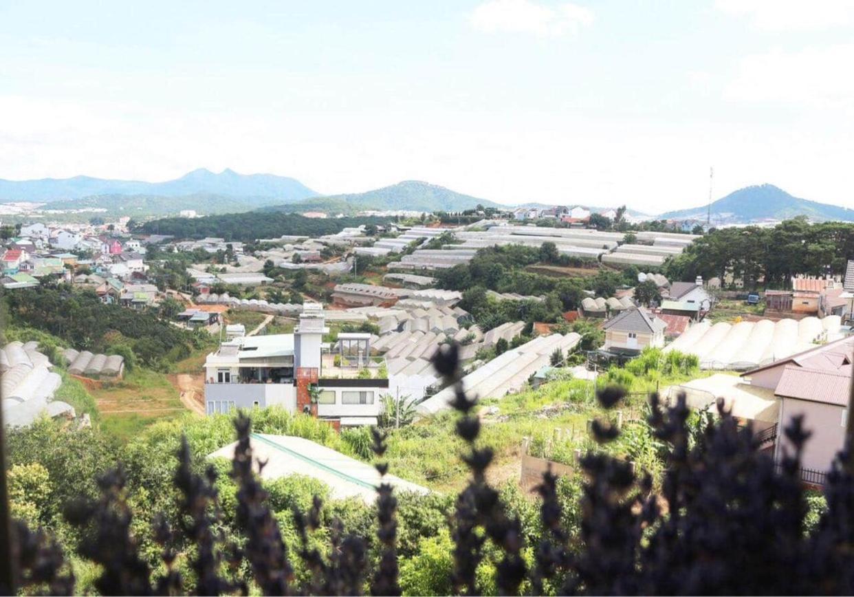 Tháng Năm Rực Rỡ - Dalat Homestay Esterno foto
