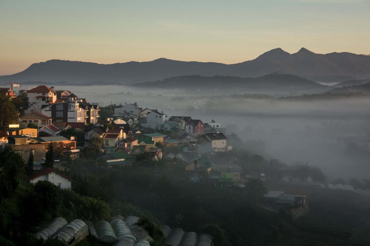 Tháng Năm Rực Rỡ - Dalat Homestay Esterno foto