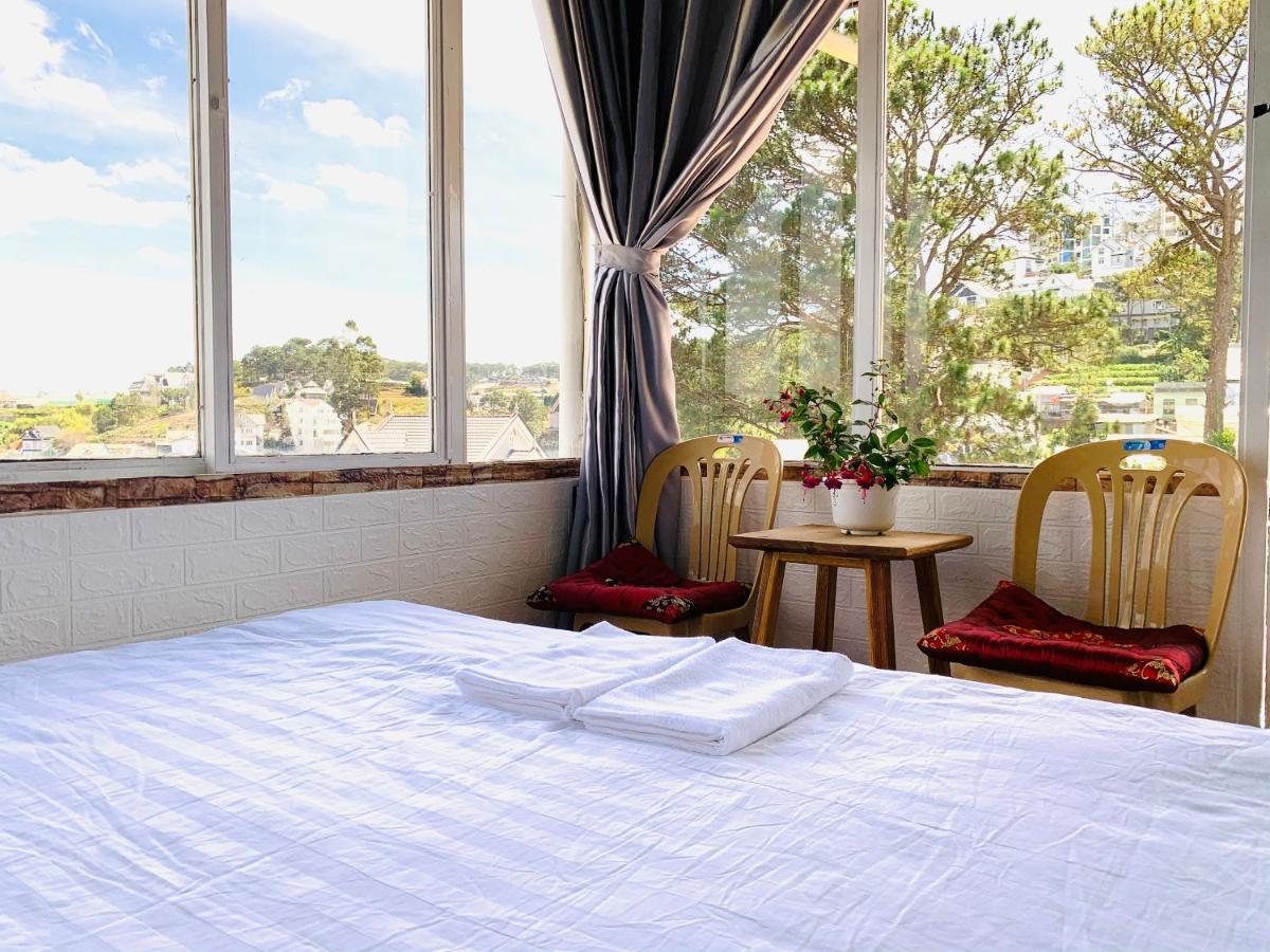 Tháng Năm Rực Rỡ - Dalat Homestay Esterno foto