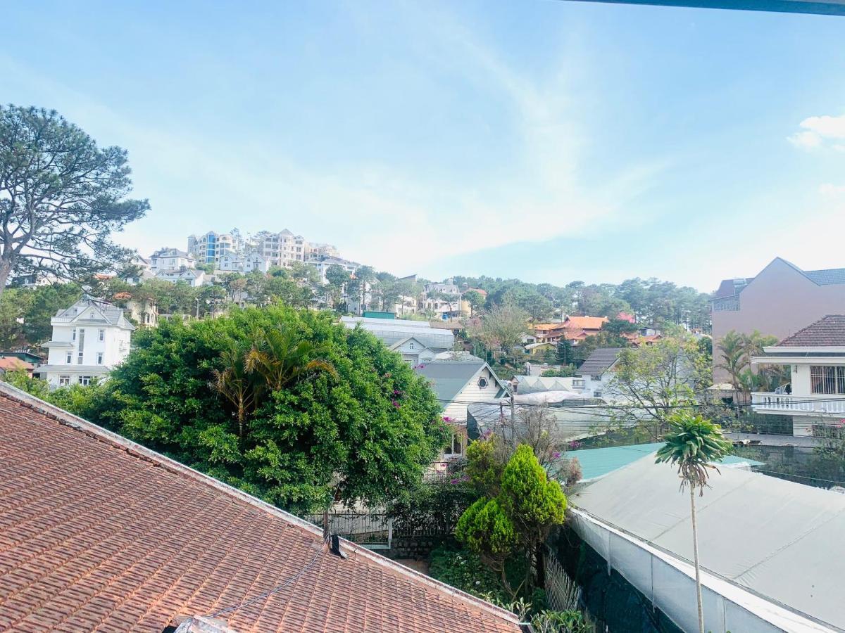 Tháng Năm Rực Rỡ - Dalat Homestay Esterno foto